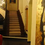 Du Clocher Bed & Breakfast Rodez
