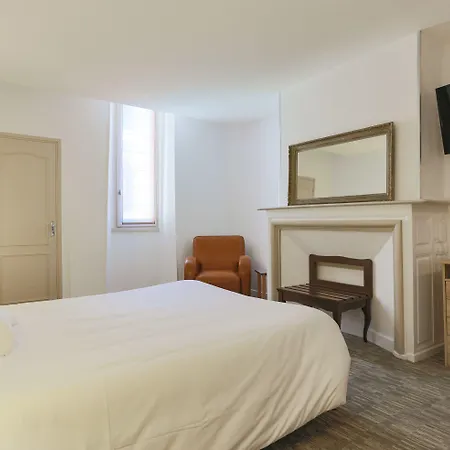Du Clocher Bed & Breakfast