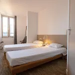 Du Clocher Bed & Breakfast