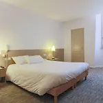 Du Clocher Bed & Breakfast 3*