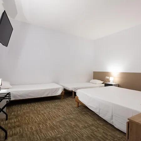 Du Clocher Hotell