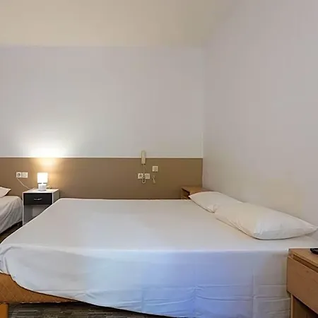 Du Clocher Bed & Breakfast